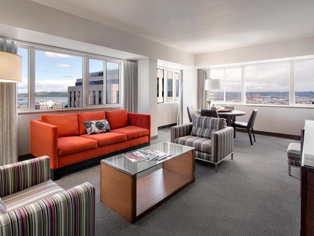 فندق مورانو، أحد فنادق بروفينانس تاكوما، واشنطن المظهر الخارجي الصورة A suite at the Westin Seattle